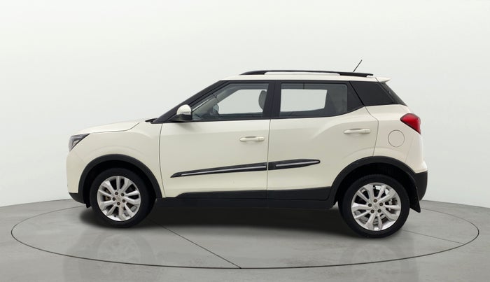 2021 Mahindra XUV300 W8 1.2 PETROL, Petrol, Manual, 24,301 km, Left Side