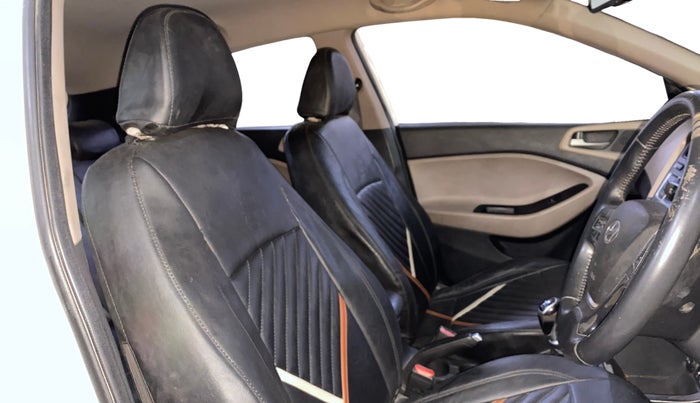 2015 Hyundai Elite i20 ASTA 1.4 CRDI, Diesel, Manual, 55,319 km, Right Side Front Door Cabin