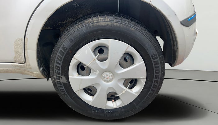 2014 Maruti Ritz VXI, Petrol, Manual, 73,204 km, Left Rear Wheel