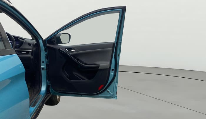 2025 Tata NEXON FEARLESS + SUNROOF DUAL TONE 1.2 PETROL, Petrol, Manual, 23,000 km, RHS Front Door
