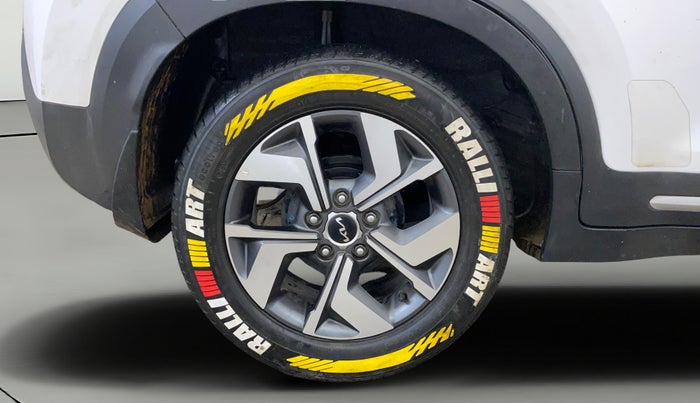 2023 KIA SONET HTX 1.5 AT, Diesel, Automatic, 51,848 km, Right Rear Wheel