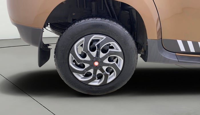 2018 Renault Duster RXE PETROL, Petrol, Manual, 77,522 km, Right Rear Wheel