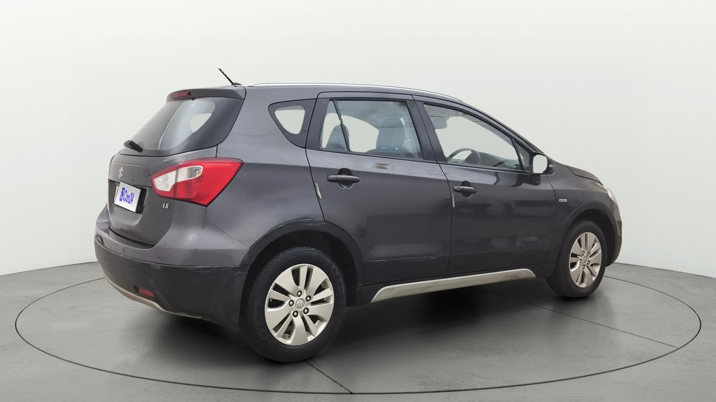 2015 Maruti S Cross ALPHA 1.6, Diesel, Manual, 54,852 km, Right Back Diagonal