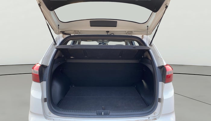 2018 Hyundai Creta SX PLUS 1.6 PETROL, Petrol, Manual, 51,943 km, Boot Open Zoomed View