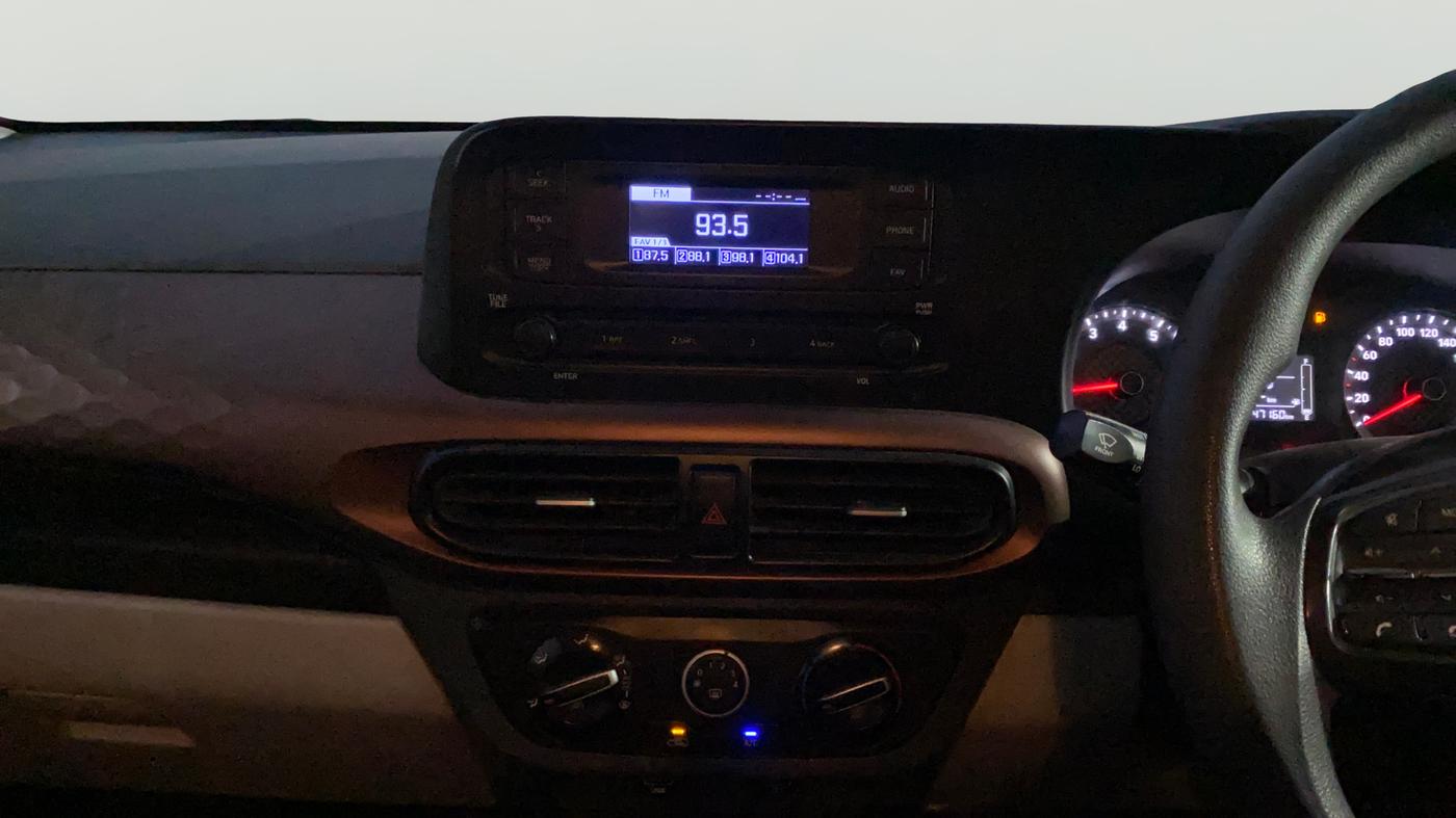 2020 Hyundai AURA S 1.2, Petrol, Manual, 47,151 km, Air Conditioner