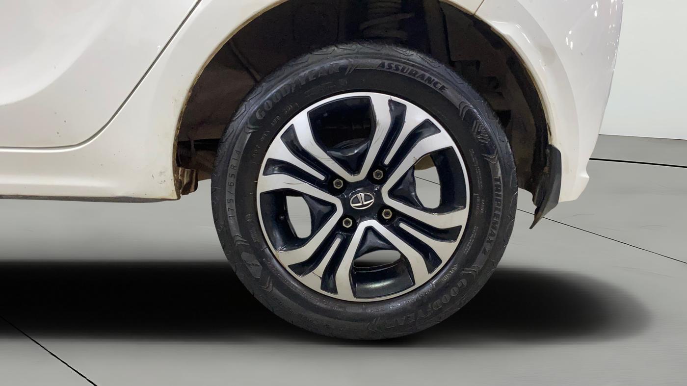 2023 Tata Tiago XT RHYTHM PETROL, Petrol, Manual, 36,790 km, Left Rear Wheel