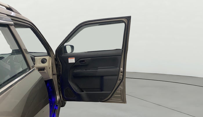 2019 Maruti New Wagon-R LXI CNG (O) 1.0, CNG, Manual, 78,452 km, RHS Front Door