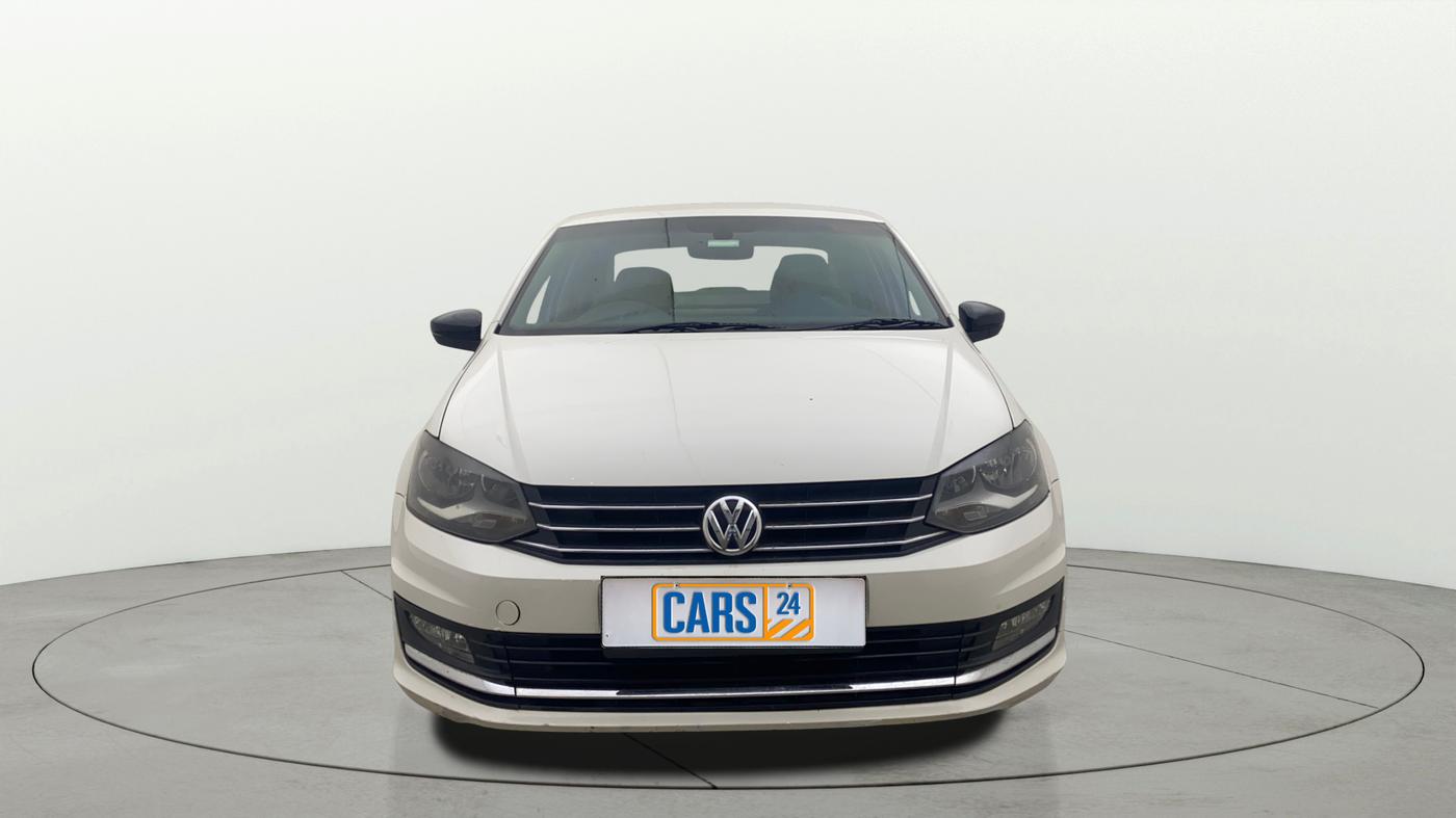 2016 Volkswagen Vento HIGHLINE 1.6 MPI, Petrol, Manual, 79,037 km, Front