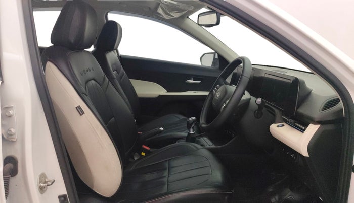 2023 Hyundai Verna SX 1.5 l MPI, Petrol, Manual, 37,974 km, Right Side Front Door Cabin