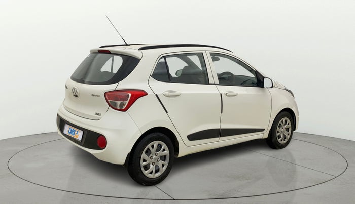 2017 Hyundai Grand i10 SPORTZ (O) 1.2 KAPPA VTVT, Petrol, Manual, 38,846 km, Right Back Diagonal