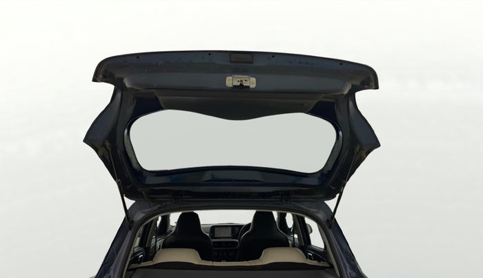 2021 Hyundai GRAND I10 NIOS SPORTZ AMT 1.2 KAPPA VTVT, Petrol, Automatic, 27,058 km, Boot Door Open