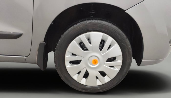 2012 Maruti Wagon R 1.0 VXI, Petrol, Manual, 97,754 km, Right Front Wheel