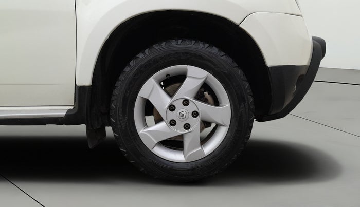 2015 Renault Duster 110 PS RXZ DIESEL, Diesel, Manual, 69,895 km, Right Front Wheel