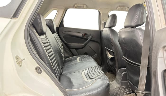 2021 Maruti Vitara Brezza VXI, Petrol, Manual, 96,997 km, Right Side Rear Door Cabin