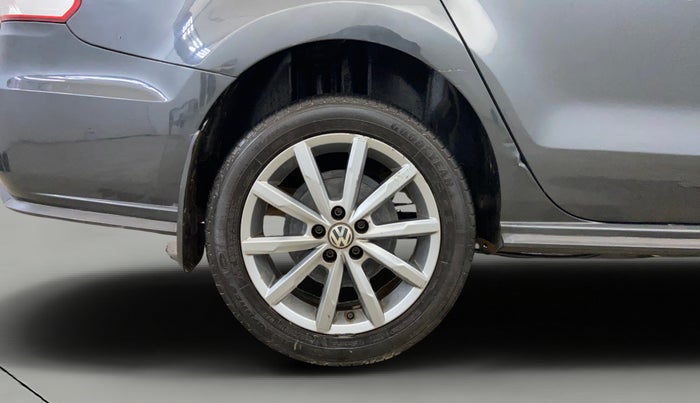 2021 Volkswagen Vento HIGHLINE PLUS 1.0L TSI AT, Petrol, Automatic, 67,711 km, Right Rear Wheel