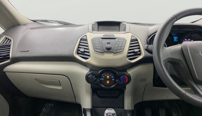 2015 Ford Ecosport AMBIENTE 1.5L DIESEL, Diesel, Manual, 1,15,854 km, Air Conditioner