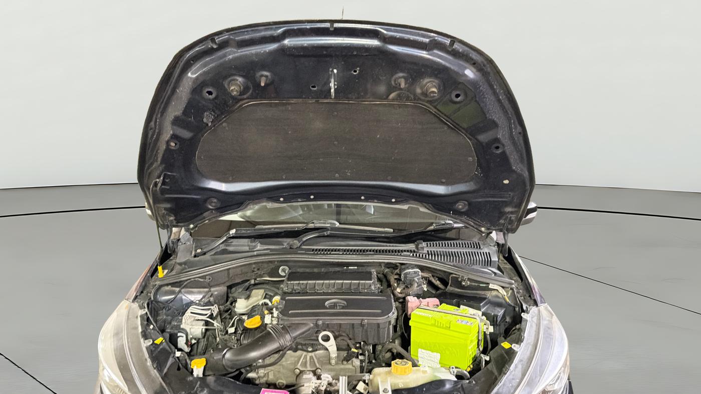 2022 Tata TIGOR XZ PLUS CNG, CNG, Manual, 42,108 km, Open Bonet