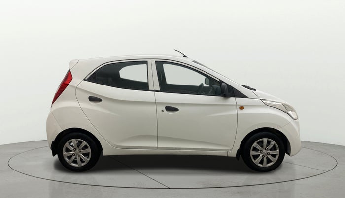 2013 Hyundai Eon MAGNA +, Petrol, Manual, 59,756 km, Right Side View