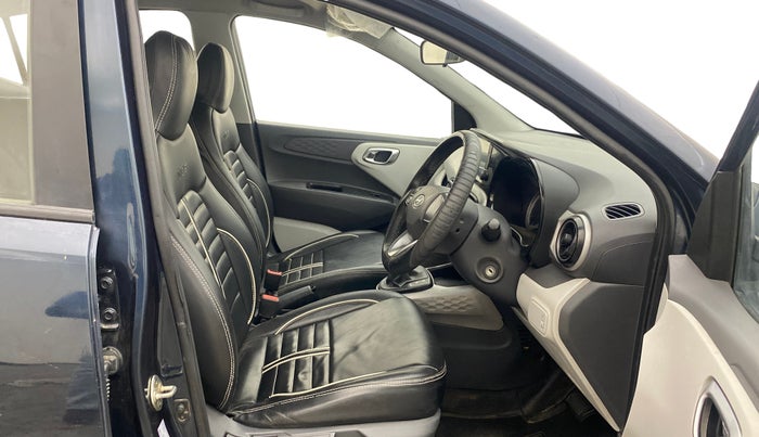 2021 Hyundai GRAND I10 NIOS SPORTZ U2 AMT 1.2 CRDI, Diesel, Automatic, 1,00,467 km, Right Side Front Door Cabin