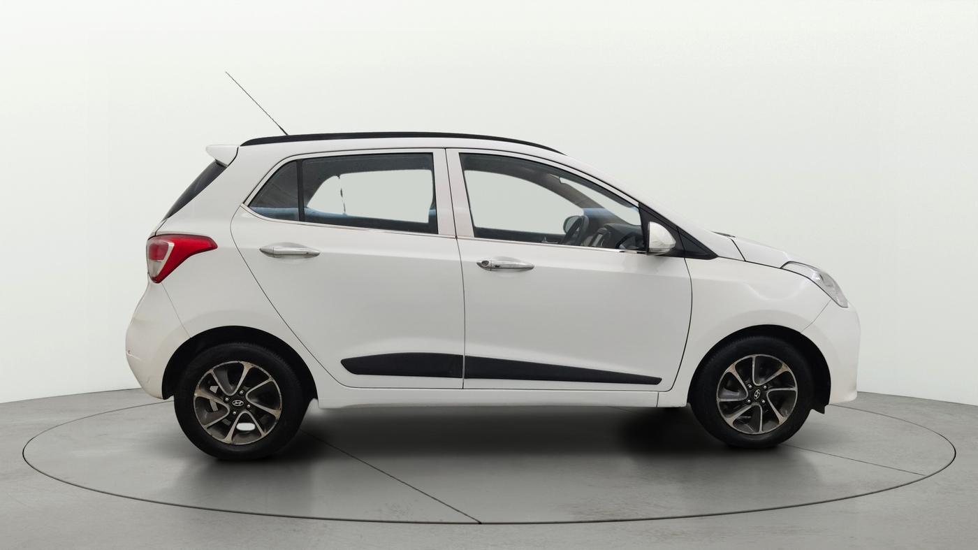 2019 Hyundai Grand i10 SPORTZ AT 1.2 KAPPA VTVT, Petrol, Automatic, 41,769 km, Right Side View