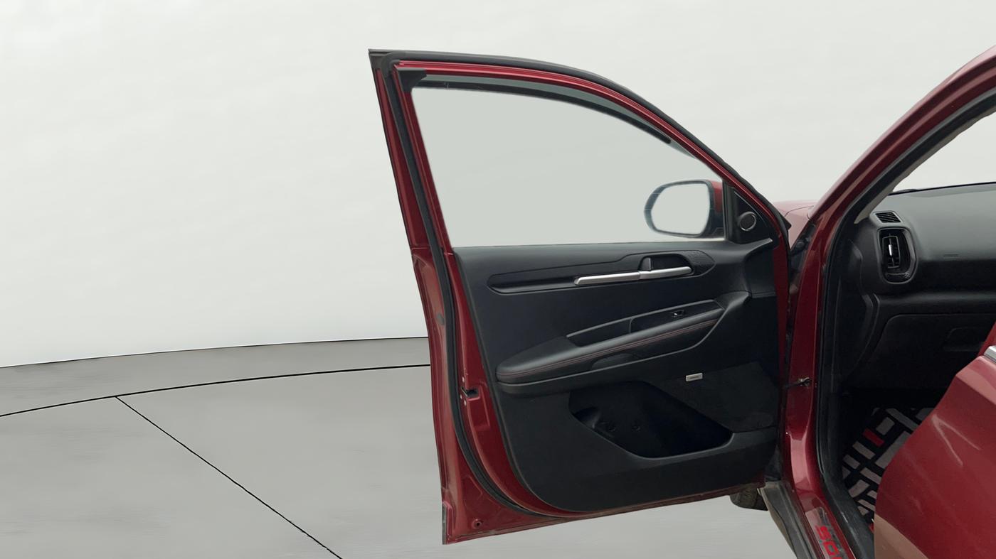 2020 KIA SONET GTX PLUS 1.5 AT, Diesel, Automatic, 65,360 km, LHS Front Door