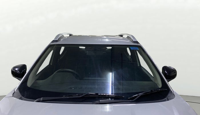 2021 Renault Kiger RXT MT, Petrol, Manual, 35,144 km, Front Windshield