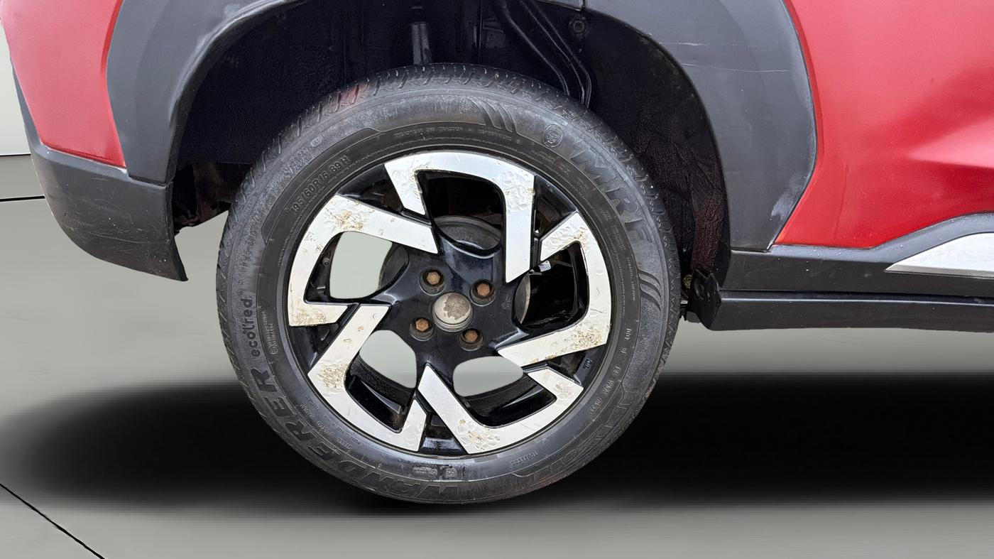 2022 Nissan MAGNITE XV PREMIUM TURBO CVT, Petrol, Automatic, 46,174 km, Right Rear Wheel