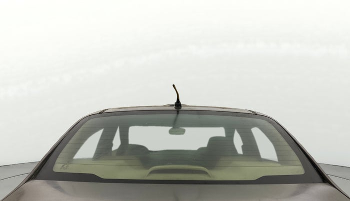 2014 Honda Amaze 1.2L I-VTEC VX AT, Petrol, Automatic, 1,00,402 km, Rear Windshield