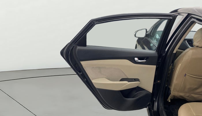 2019 Hyundai Verna 1.6 VTVT SX, Petrol, Manual, 50,166 km, LHS Rear Door