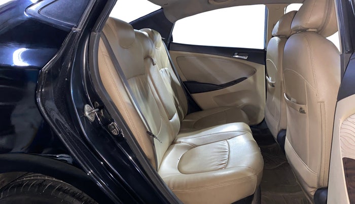 2014 Hyundai Verna FLUIDIC 1.4 VTVT CX, Petrol, Manual, 60,889 km, Right Side Rear Door Cabin
