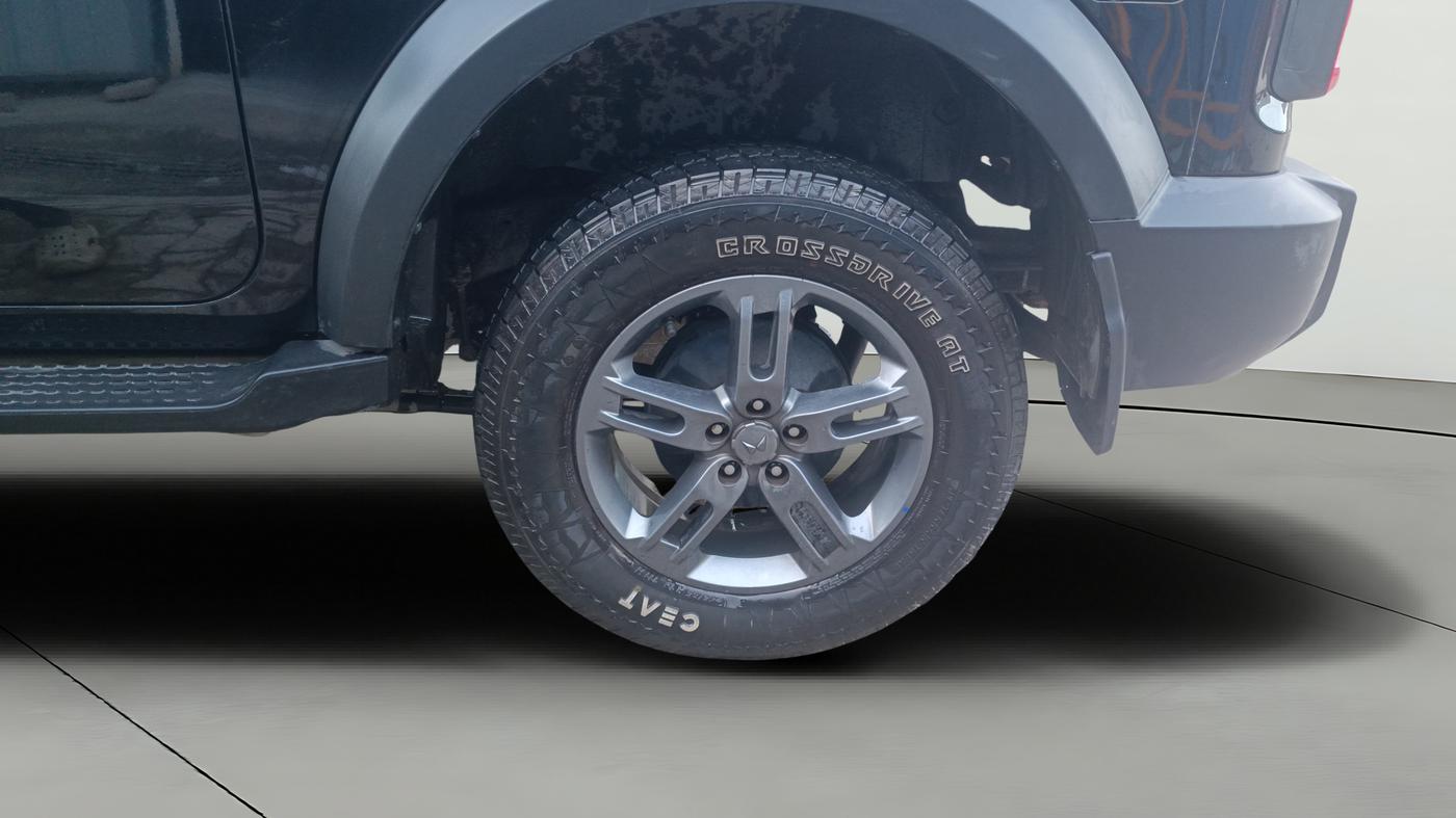 2024 Mahindra Thar LX P 2WD AT HT, Petrol, Automatic, 9,415 km, Left Rear Wheel