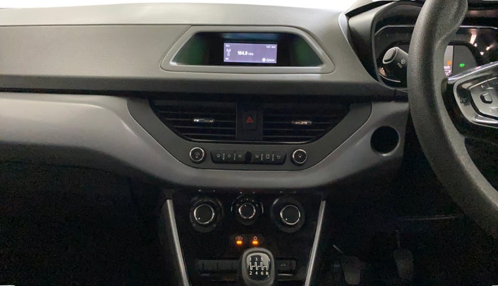2022 Tata NEXON XM SUNROOF PETROL, Petrol, Manual, 12,782 km, Air Conditioner