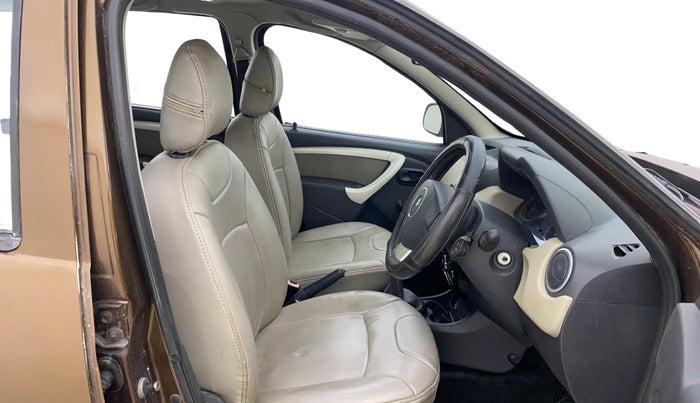 2012 Renault Duster 85 PS RXL DIESEL, Diesel, Manual, 99,303 km, Right Side Front Door Cabin