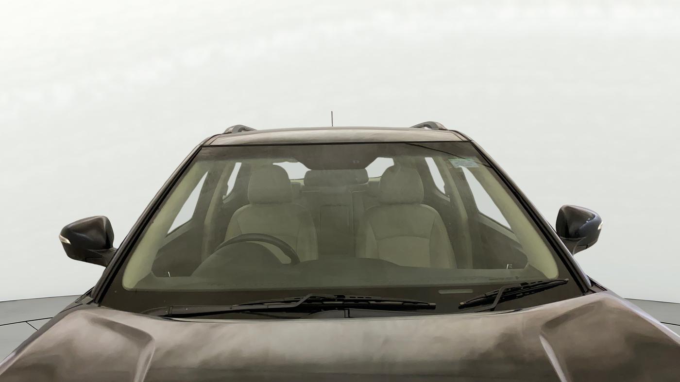 2020 Mahindra XUV300 W8 (O) 1.2 PETROL, Petrol, Manual, 85,956 km, Front Windshield