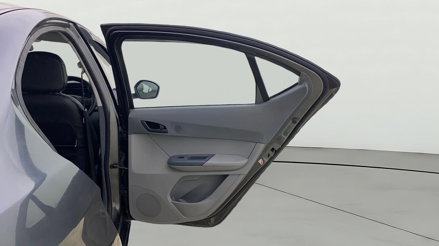 2023 Tata TIGOR XM CNG, CNG, Manual, 98,289 km, RHS Rear Door