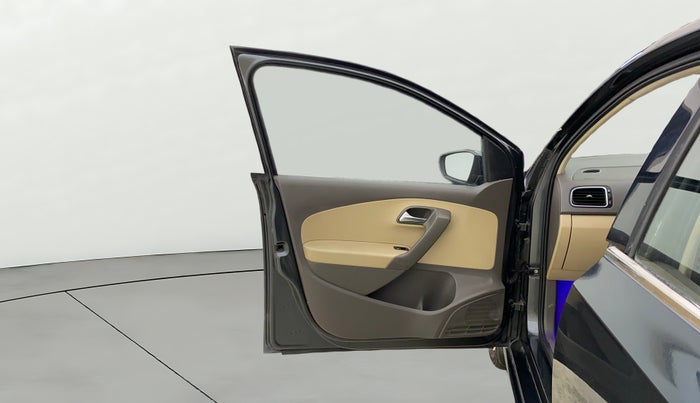 2016 Volkswagen Vento HIGHLINE 1.5 AT, Diesel, Automatic, 55,573 km, LHS Front Door