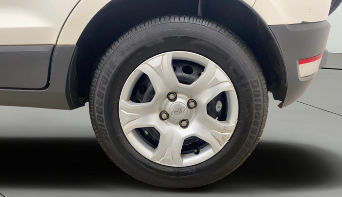 2016 Ford Ecosport TREND+ 1.5L DIESEL, Diesel, Manual, 1,20,599 km, Left Rear Wheel