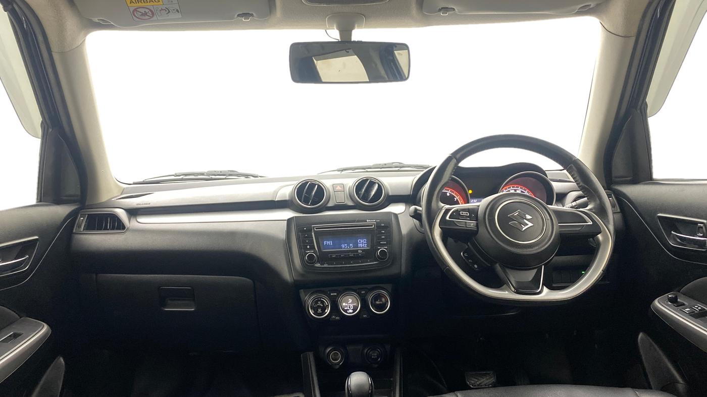 2018 Maruti Swift ZXI AMT, Petrol, Automatic, 1,18,478 km, Dashboard