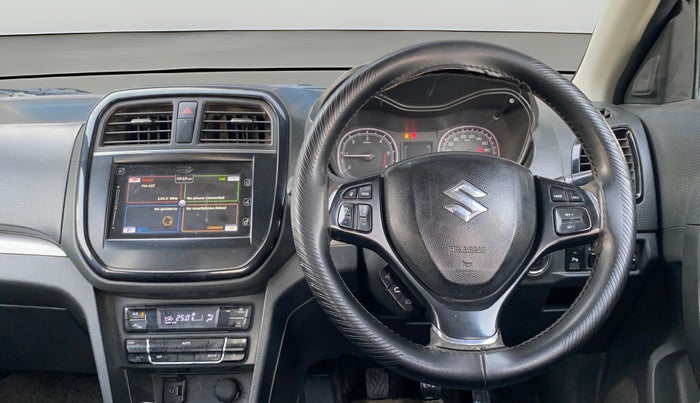 2017 Maruti Vitara Brezza ZDI PLUS, Diesel, Manual, 1,45,205 km, Steering Wheel Close Up