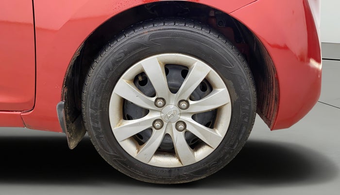 2013 Hyundai Eon MAGNA +, Petrol, Manual, 18,335 km, Right Front Wheel