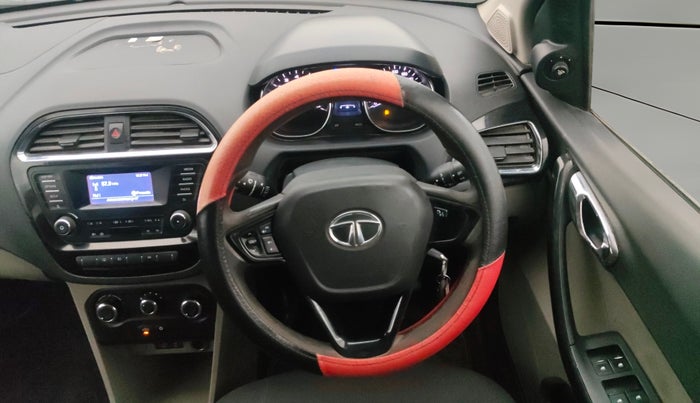 2018 Tata Tiago XZ DIESEL, Diesel, Manual, 1,47,128 km, Steering Wheel Close Up