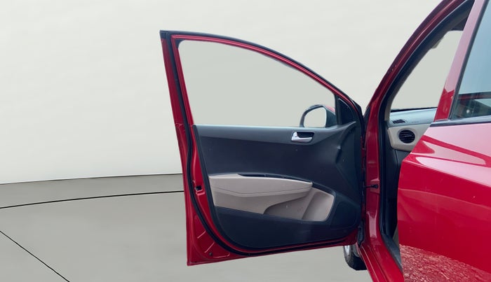 2017 Hyundai Grand i10 SPORTZ (O) 1.2 KAPPA VTVT, Petrol, Manual, 76,949 km, LHS Front Door