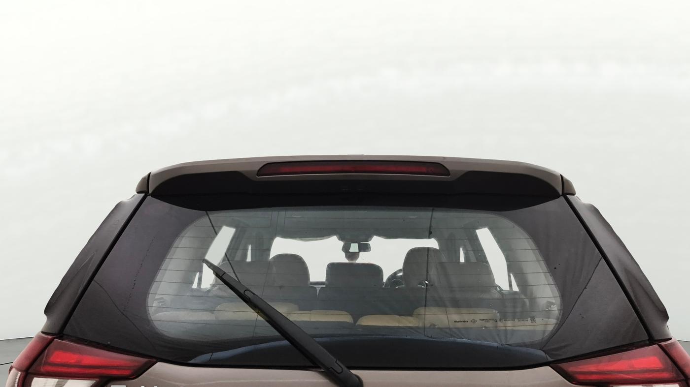 2018 Mahindra XUV500 W11, Diesel, Manual, 68,288 km, Rear Windshield