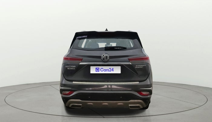 2022 MG HECTOR PLUS SHARP 1.5 PETROL TURBO CVT 6-STR, Petrol, Automatic, 56,886 km, Back/Rear