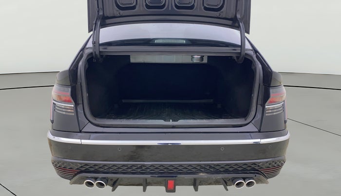 2024 Hyundai Verna SX (O) 1.5 TURBO PETROL DCT, Petrol, Automatic, 15,541 km, Boot Open Zoomed View