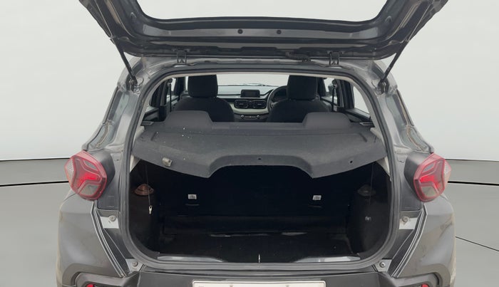 2022 Tata PUNCH ADVENTURE AMT, Petrol, Automatic, 45,218 km, Boot Open Zoomed View