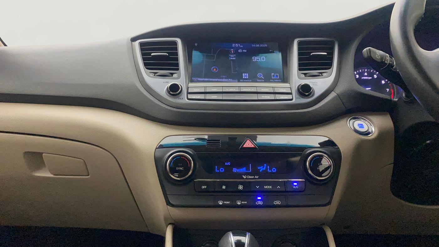 2019 Hyundai Tucson GL (O) 2WD AT PETROL, Petrol, Automatic, 1,14,846 km, Air Conditioner