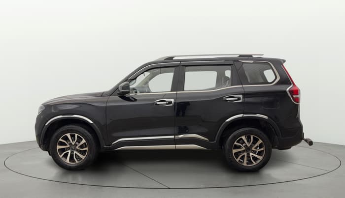 2022 Mahindra SCORPIO-N Z8 L DIESEL AT 2WD 7 STR, Diesel, Automatic, 25,432 km, Left Side