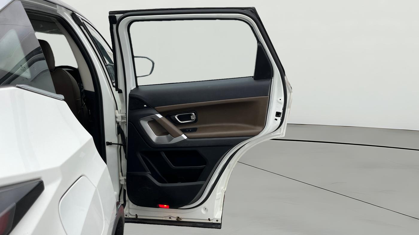 2019 Tata Harrier XZ 2.0L, Diesel, Manual, 20,036 km, RHS Rear Door