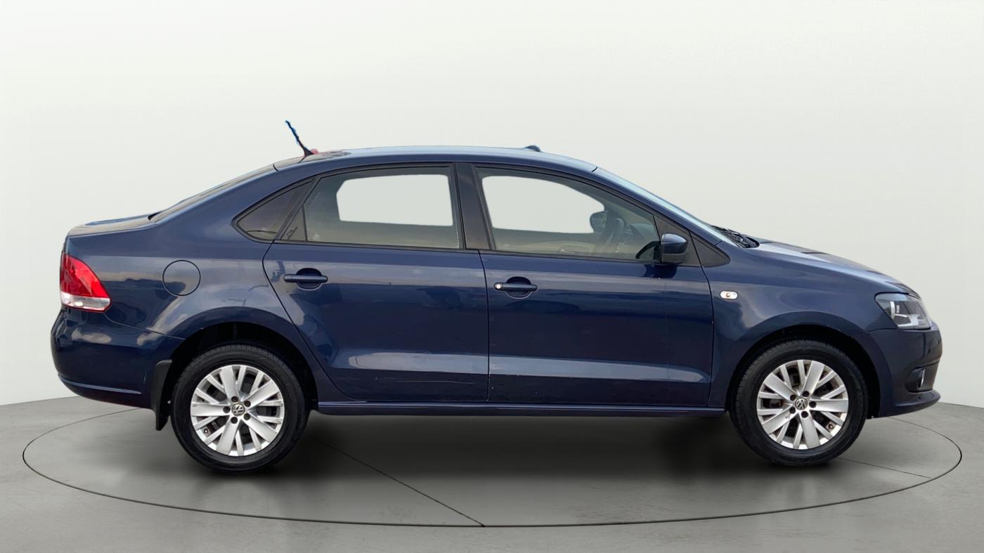 2015 Volkswagen Vento HIGHLINE DIESEL 1.5, Diesel, Manual, 1,15,467 km, Right Side View